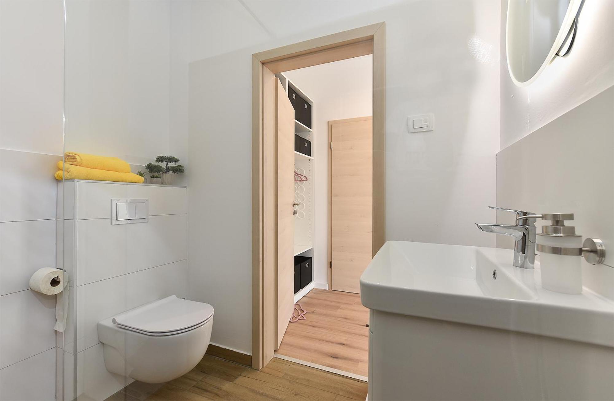 Villa Jlo1 Mit Beheizbarem Pool Peroj Exterior foto